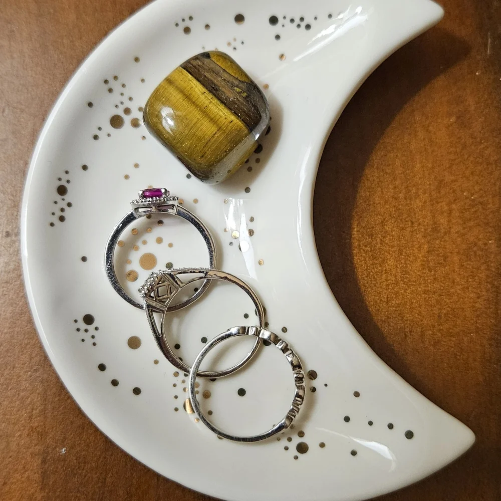 🌜 Ceramic Crescent Moon Trinket Dish